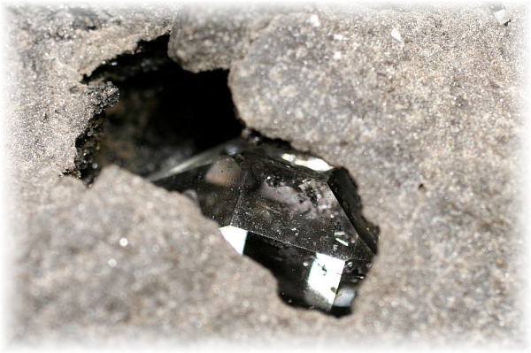 希少]天然ハーキマーダイヤモンド母岩付き原石(HERKIMERDIAMOND-ROCK1353IS) 天然石・パワーストーン  Infonix（インフォニック）