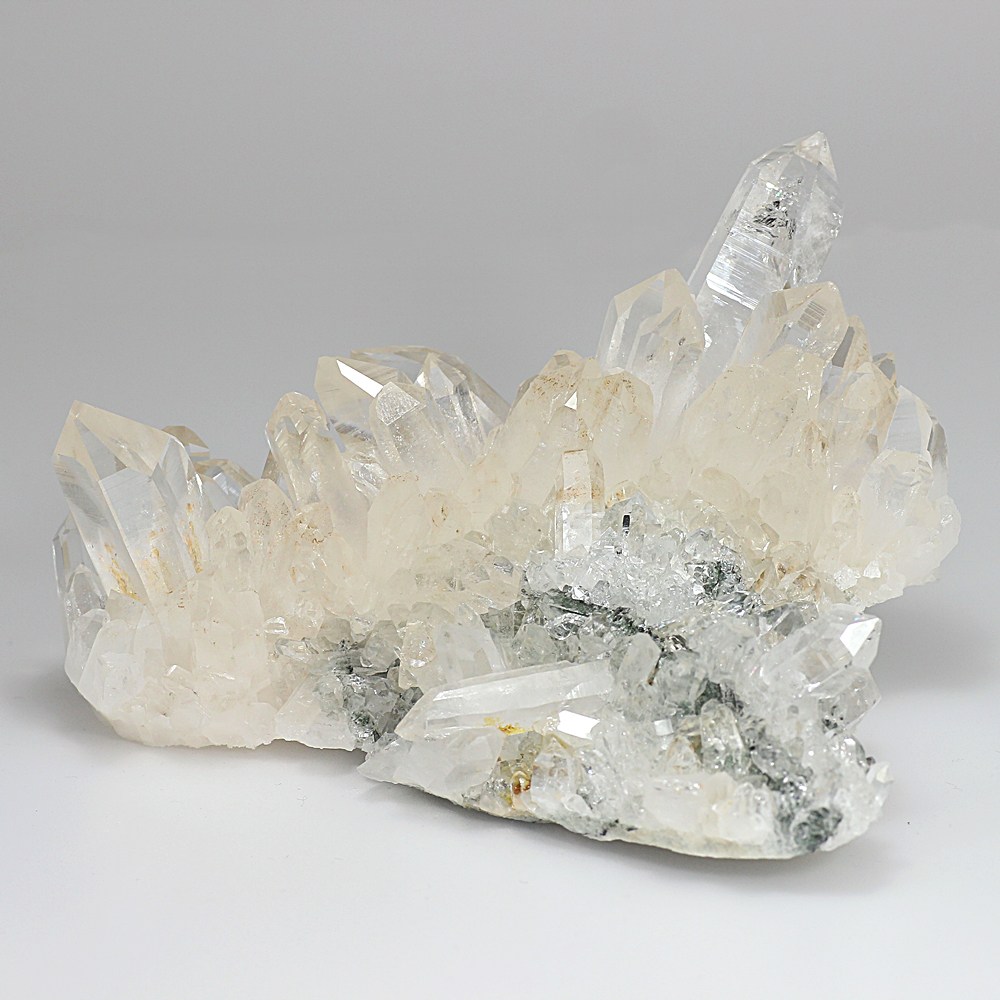 インド/ガルサ渓谷産]ヒマラヤ水晶クラスター/原石（透明度の高い結晶
