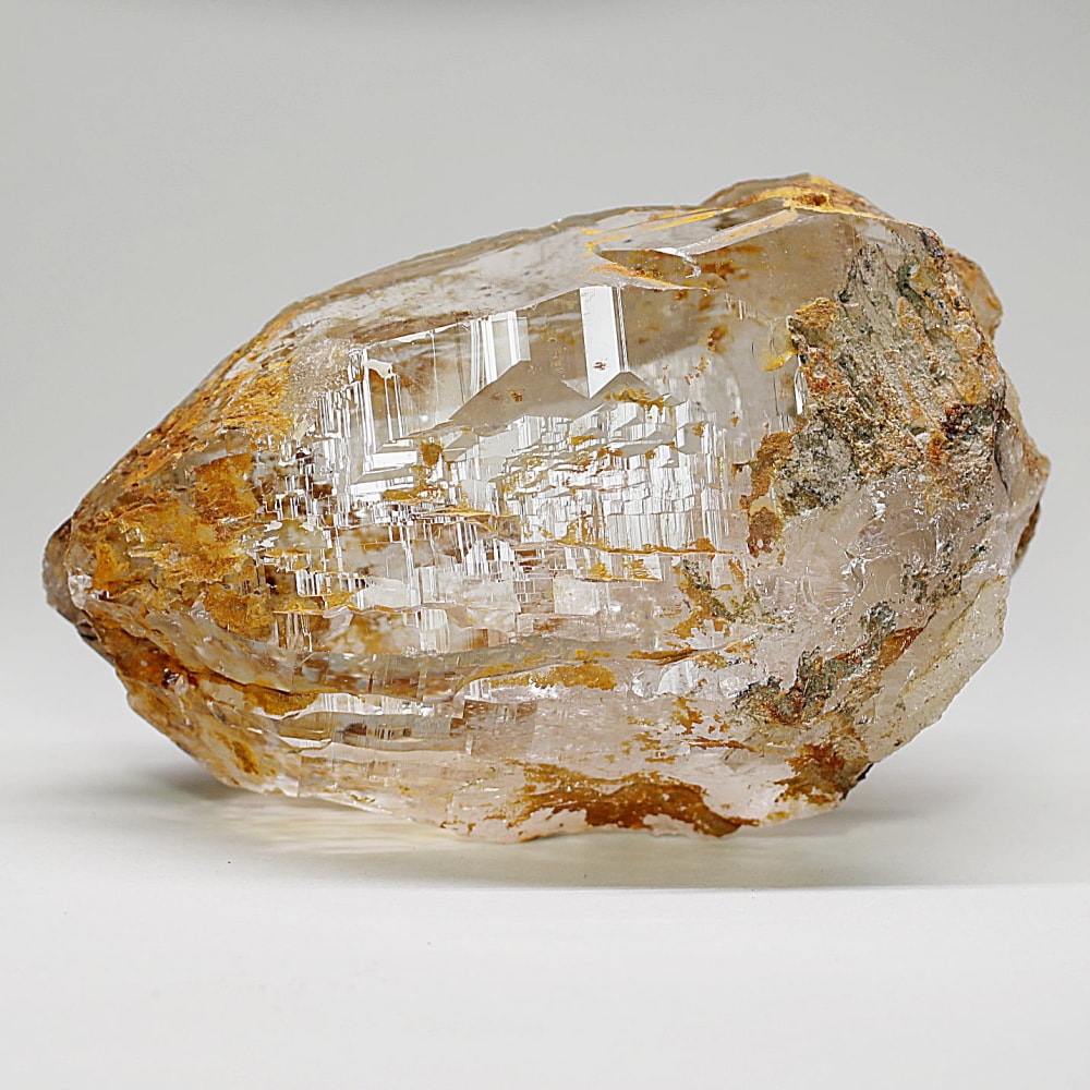 [ガネッシュヒマール/ヒンドゥン地区産]ヒマラヤ水晶原石ナチュラルポイント（特別価格）