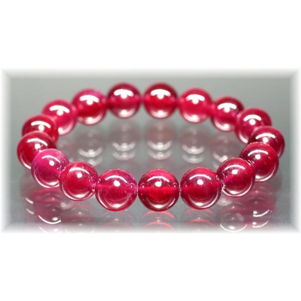 <center><b>PICK UP</b><br>最高品質<br>ジェムグレード ルビー<br>約12.5mm玉<br><b>¥341,000</b></center>