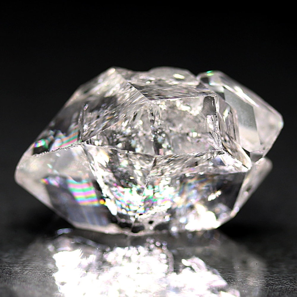 トップクォリティ]ニューヨーク/ハーキマー地区産ハーキマーダイヤモンド結晶原石（ナチュラルポイント）(HMDA-NP0560IS)  天然石・パワーストーン Infonix（インフォニック）