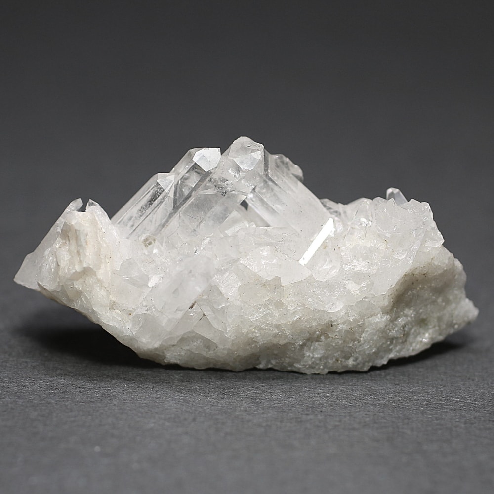 カンチェンジュンガ産ヒマラヤ水晶ミニクラスター/原石（21.5g）