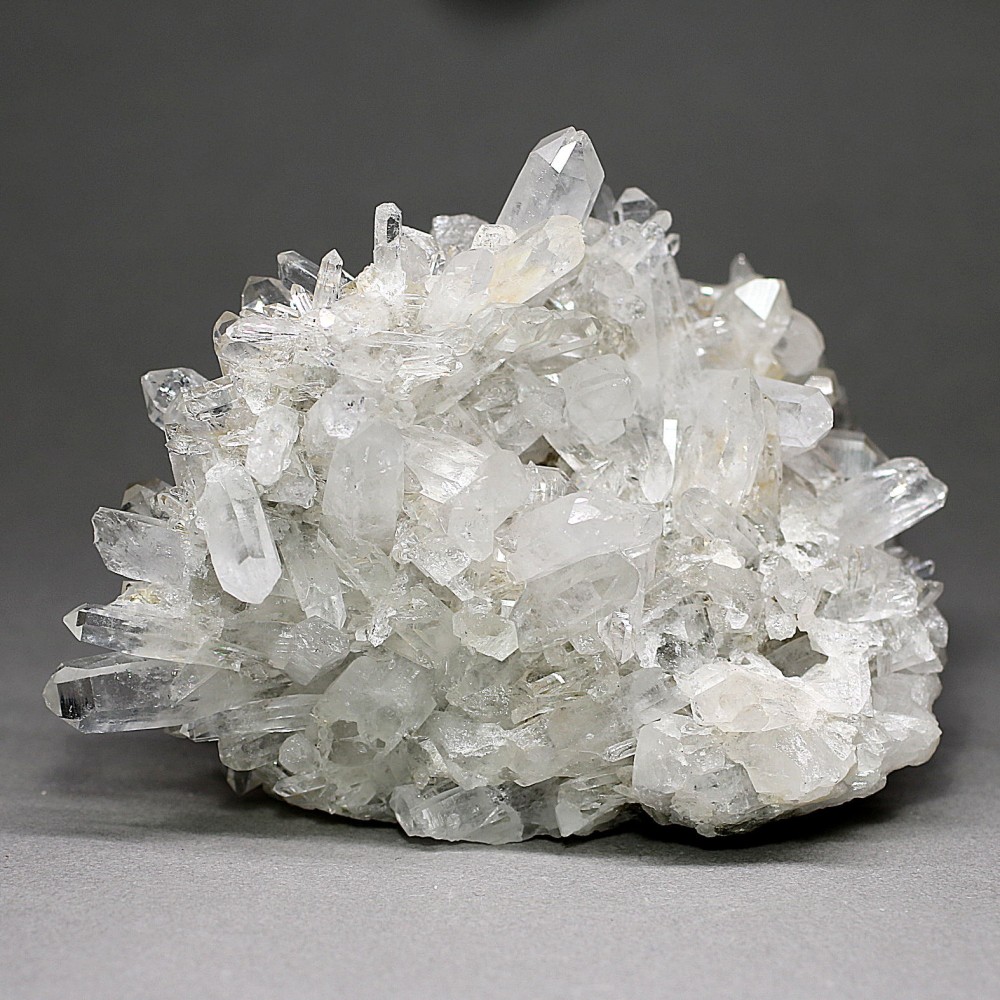 カンチェンジュンガ産]ヒマラヤ水晶クラスター（透明度に優れた細かな結晶が密集するクラスター）(KHC-CL411IS) | 天然石・パワーストーン  Infonix（インフォニック）