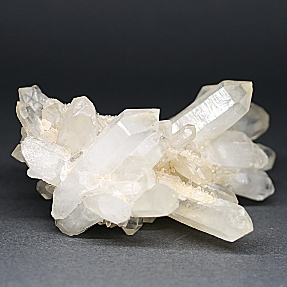 カンチェンジュンガ産ヒマラヤ水晶クラスター/原石（189.6g/ほぼ母岩無し）