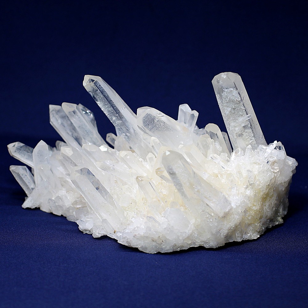 [高品質・特別価格]ネパール/マカルー産ヒマラヤ水晶クラスター/原石（700g）