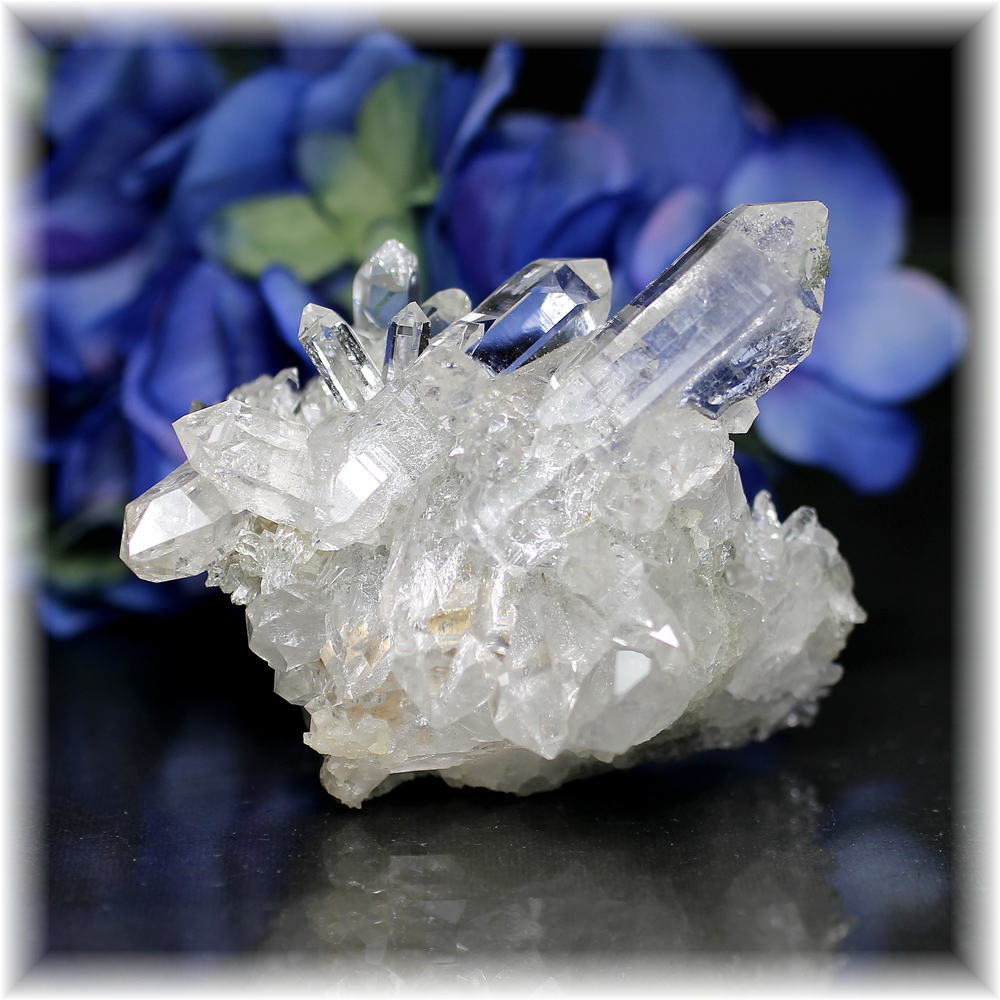 インド・マニハール産]ヒマラヤ水晶クラスター/原石(MANIHAAR-CL011IS) | 天然石・パワーストーン Infonix（インフォニック）