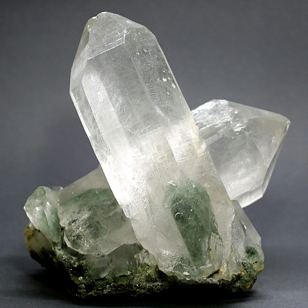 インド/マニハール産ヒマラヤ水晶クラスター/グリーンファントムクォーツ原石1.43kg（特別価格）