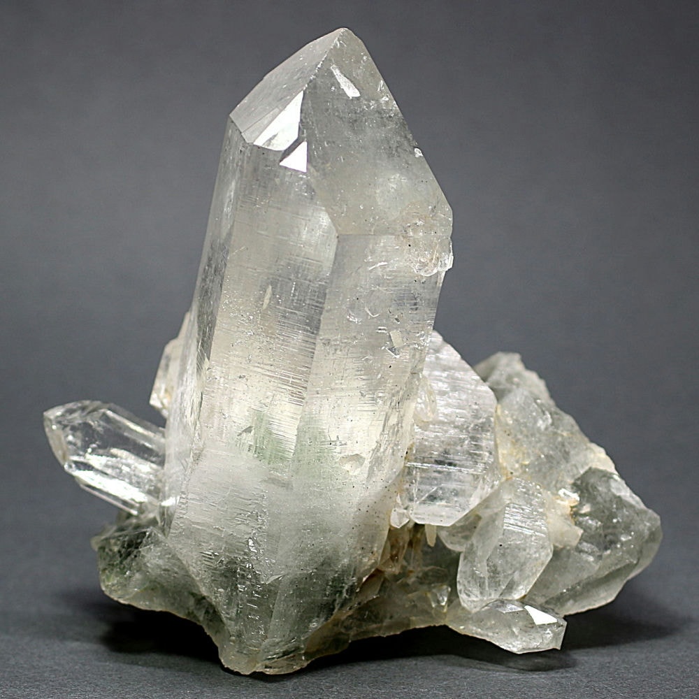 インド/マニハール産ヒマラヤ水晶クラスター/グリーンファントムクォーツ原石（特別価格）