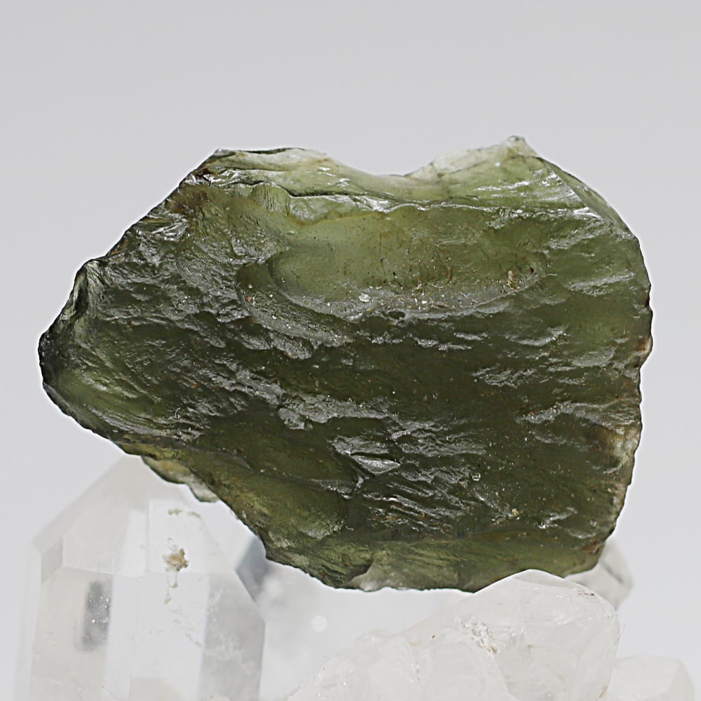[高品質・チェコ共和国産]天然モルダバイト原石（10.7g）