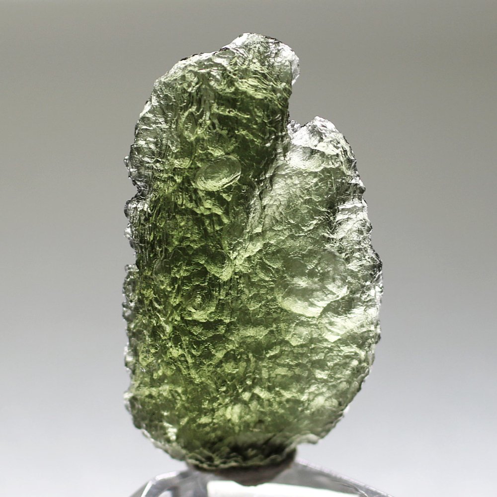 [高品質・チェコ共和国産]天然モルダバイト原石