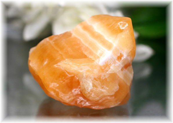 メキシコ産]オレンジカルサイト原石(ORANAGCALCIT-RAF604) | 天然石 