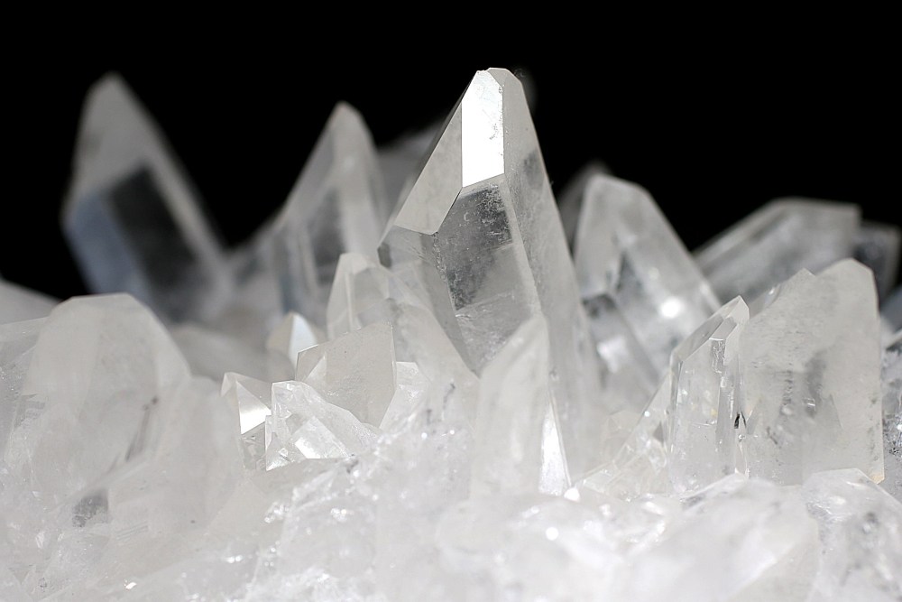 楽天市場】水晶 クラスター ブラジル ミナスジェライス コリント 産 約234g 水晶クラスター ブラジル産水晶 天然石 パワーストーン 浄化 原石  天然水晶 クォーツ 鉱物 鉱石 標本 置物 インテリア ブラジル水晶クラスター クラスター水晶 水晶原石 癒し プレゼント 人気 