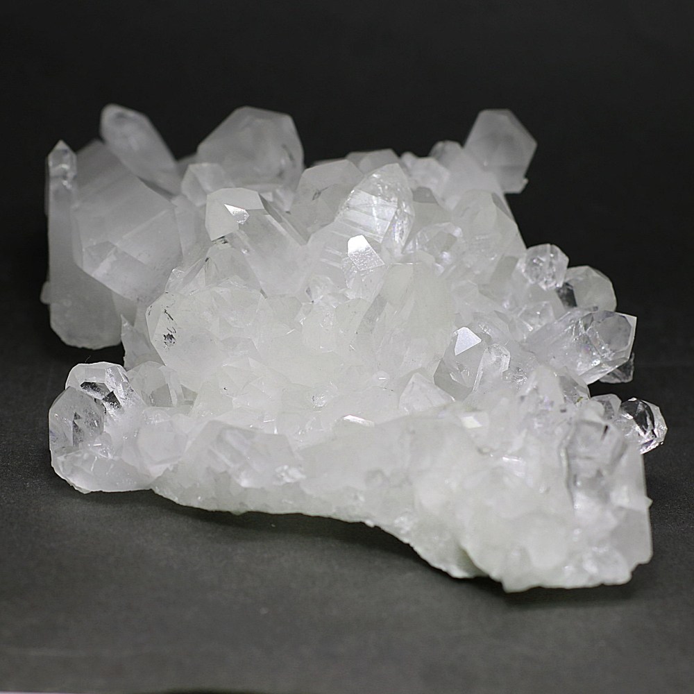 ミナスジェライス産]水晶クラスター(QZ-MJ570IS) | 天然石 