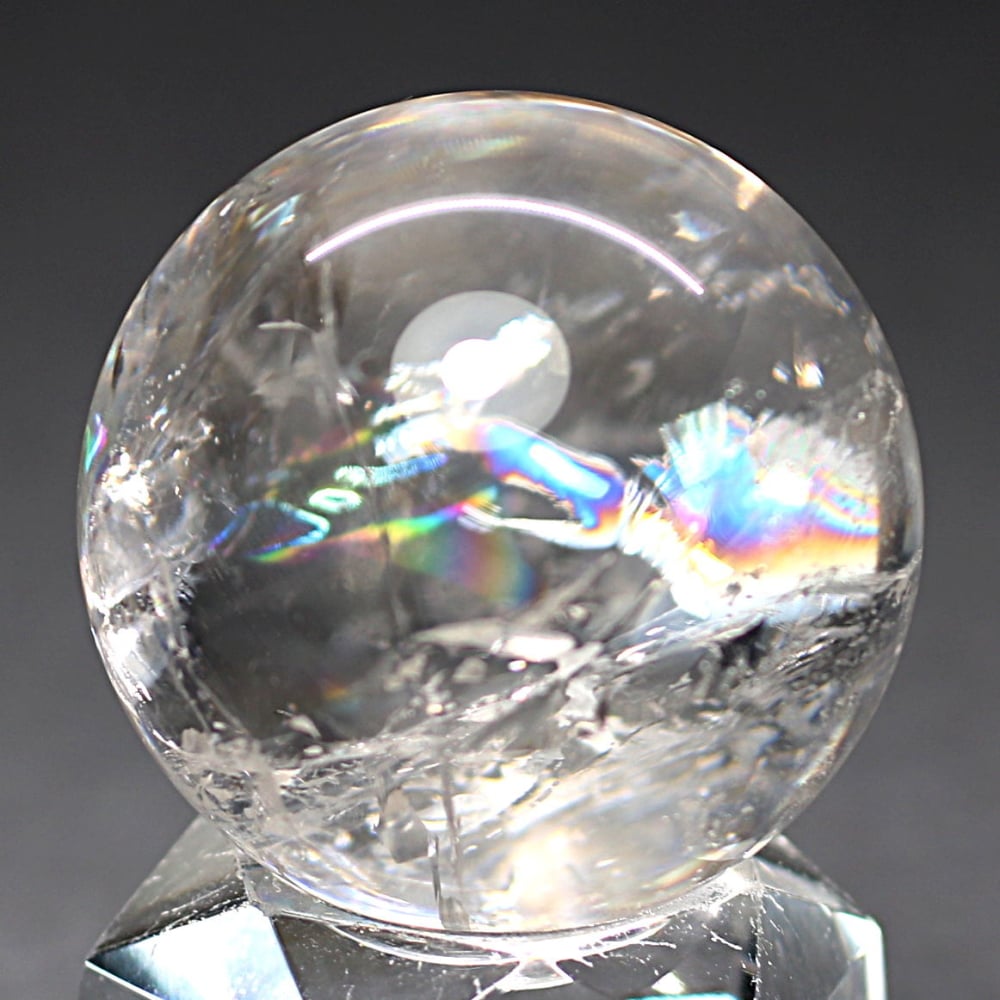 [高品質・ブラジル産]レインボー水晶玉/アイリスクォーツスフィア（丸玉直径36.9mm）