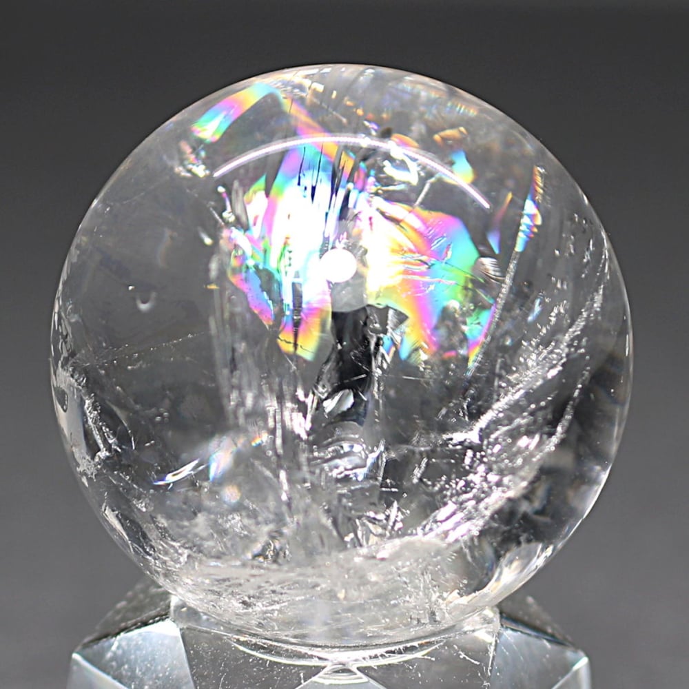 [高品質・ブラジル産]レインボー水晶玉/アイリスクォーツスフィア（丸玉直径39.9mm）