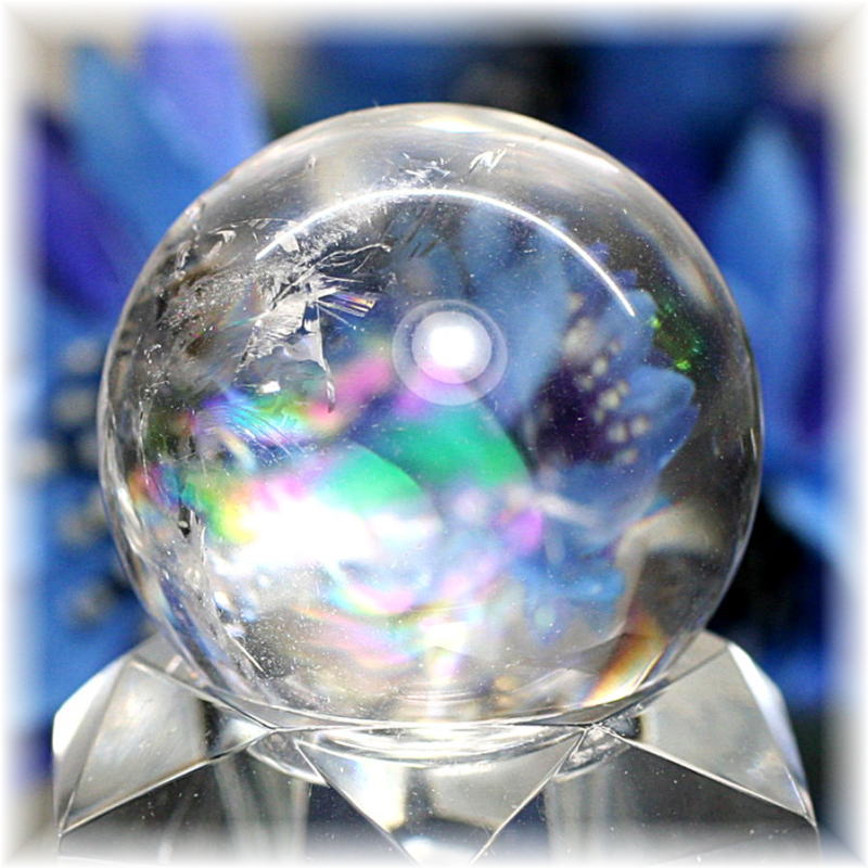 [高品質]レインボー水晶丸玉/アイリスクォーツスフィア（27.7mm）