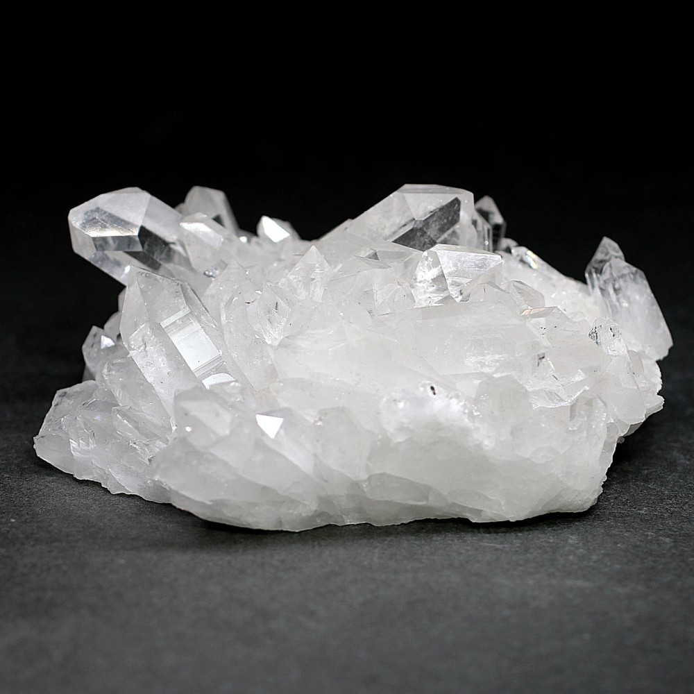 ブラジル/トマスゴンサガ産]水晶クラスター/原石（特別価格）(TMZ-SP1412IS) 天然石・パワーストーン Infonix（インフォニック）