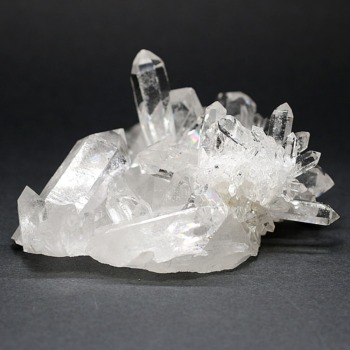 ゼッカデソーザ産（ゼッカデソウザ）水晶水晶クラスター、天然石 