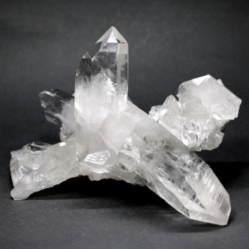 ゼッカデソーザ産（ゼッカデソウザ）水晶クラスター | 天然石 